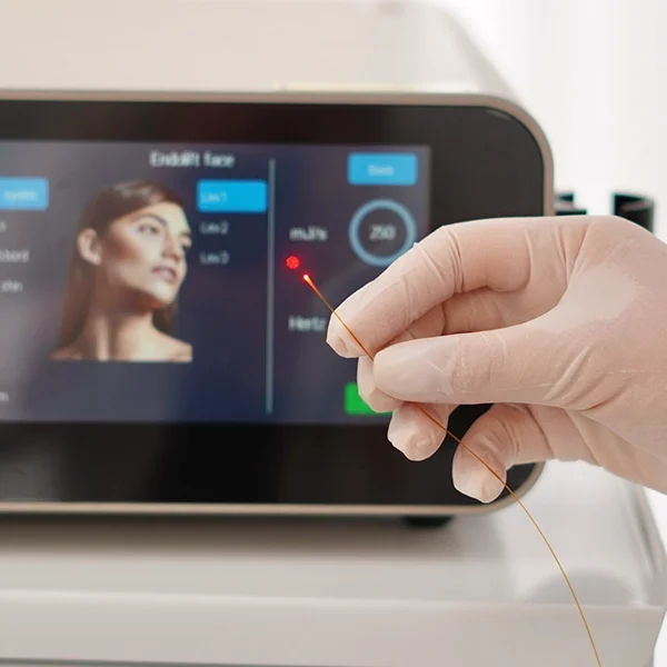 عکس دستگاه لیزر اندولیفت